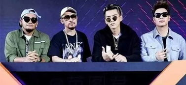 成龙演唱男儿当自强，中华儿女的热血与坚持