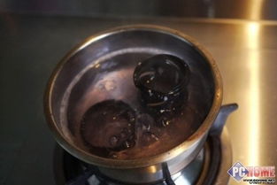 业界，马斯克煮了锅夹生饭