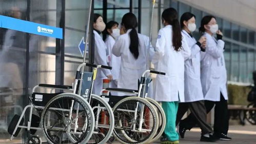 河南新乡一位医生的罢工事件