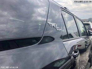 濮阳汽车顶棚清洗价格解析，了解如何维护您的爱车