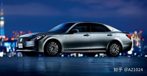 长款皇冠轿车（如皇冠Sedan）