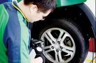 夏季汽车轮胎气压标准解析