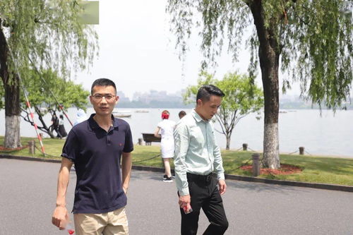 奔驰，以行动践行承诺，为自愿离职员工提供高额补偿