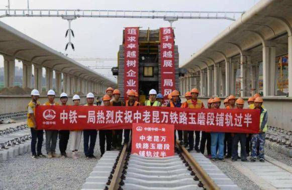 郏县到老汽车站的距离是35公里。以下是详细的解释和相关信息