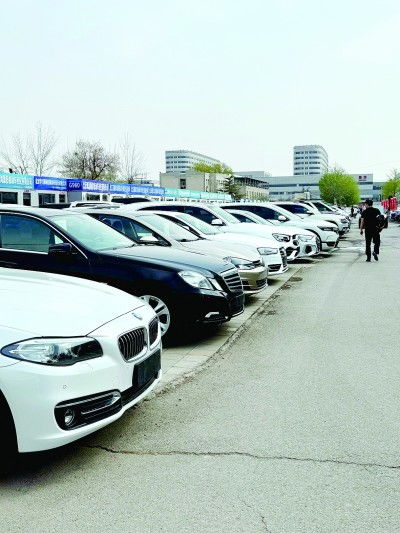 旧汽车市场，探索二手车的机遇与挑战