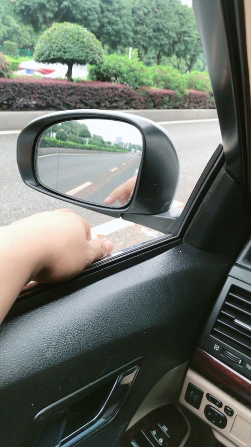 汽车变道需要多少车距离