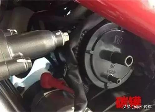 给汽车换油和加多少油的正确操作指南