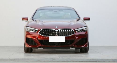 宝马8系，一款集优雅与科技于一身的豪华旗舰车型