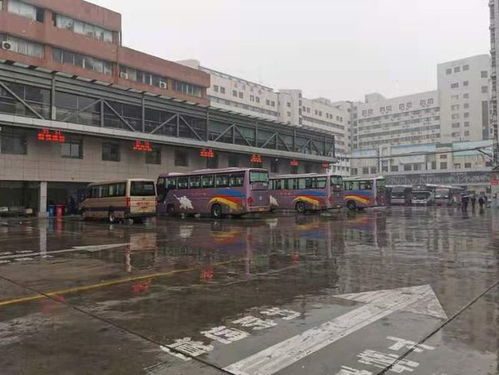 长途汽车服务长治到北京有多班汽车？
