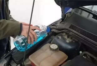 汽车应加多少玻璃水？了解正确做法的重要性