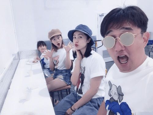 黄磊的女儿黄多多参演电影人鱼，展现年轻演员的潜力与才华