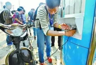 警惕！未断电充电线接触被褥不到10分钟起火