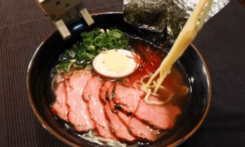 陈奕迅发动态：复活后先吃块肉