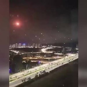 全球关注以色列多地响起防空警报，紧张气氛弥漫全境