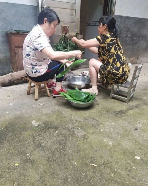 一代人有一代人独特的端午习俗—包粽子